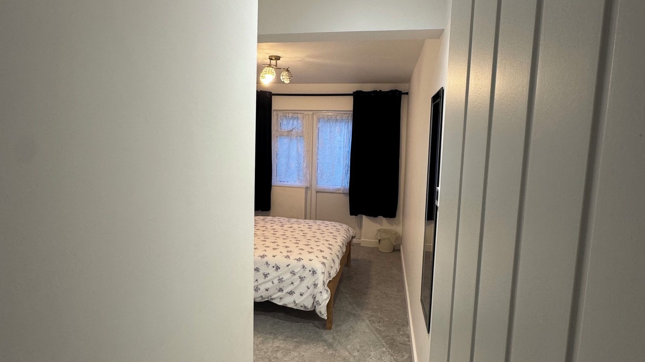 Photo of Bedroom in Kidlington