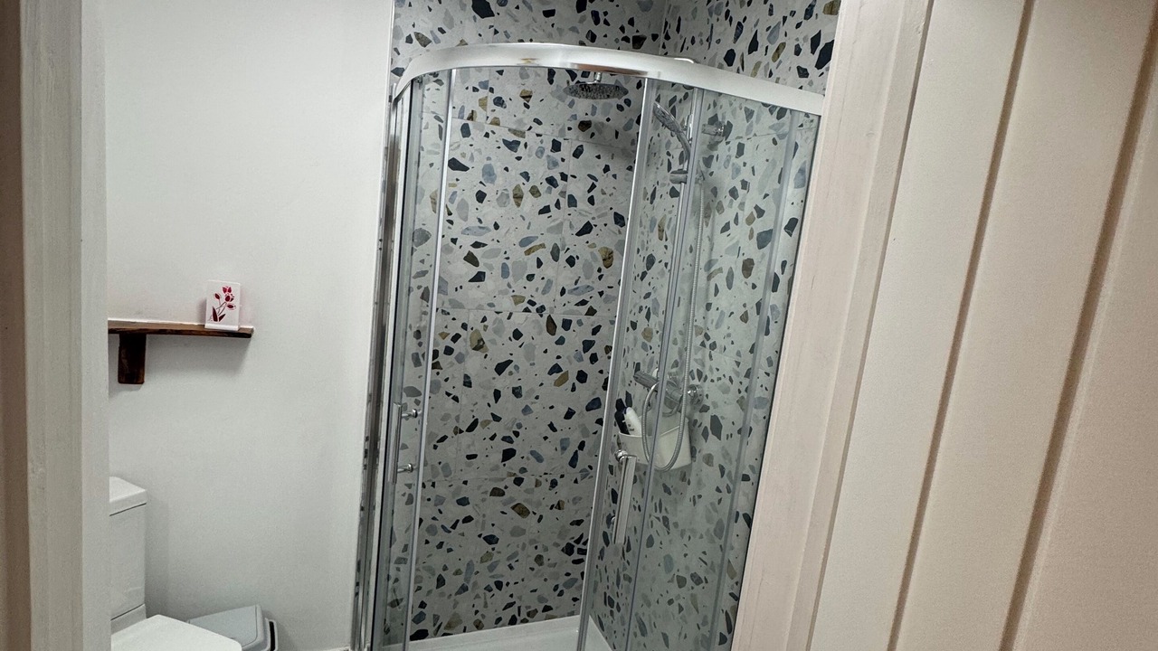 Photo of Bathroom in Kidlington