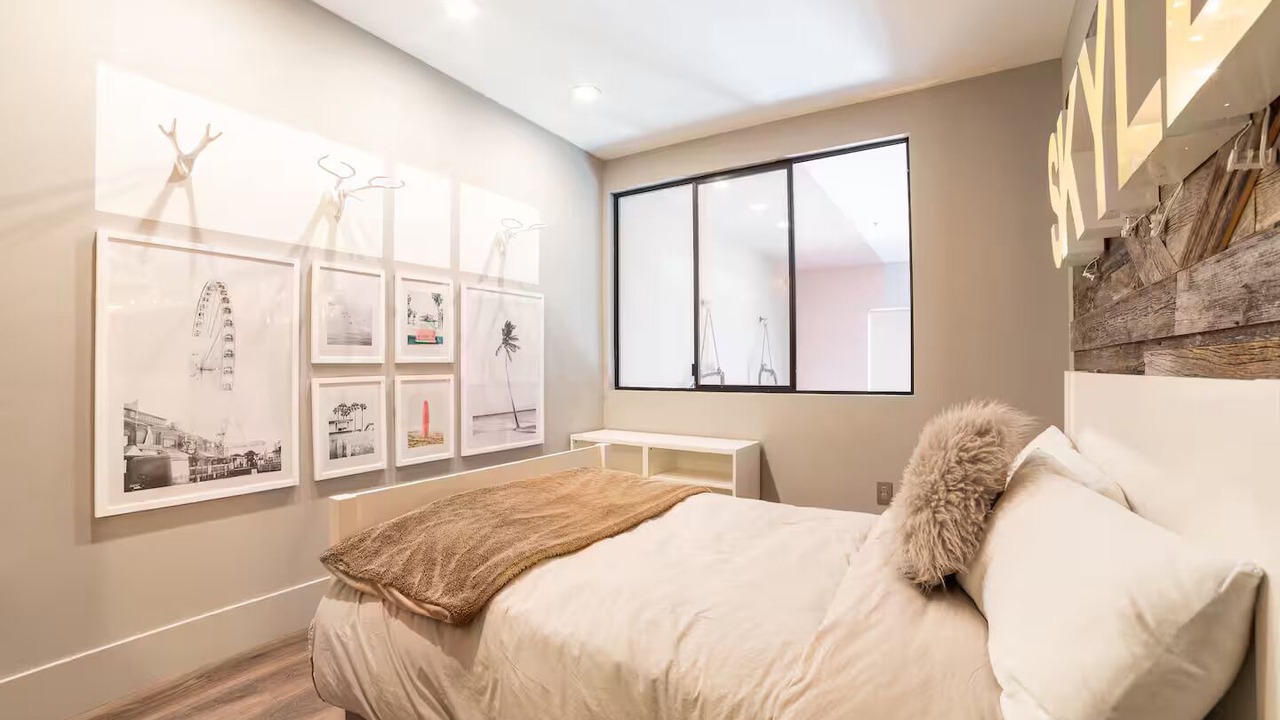 Photo of Bedroom in The Villas