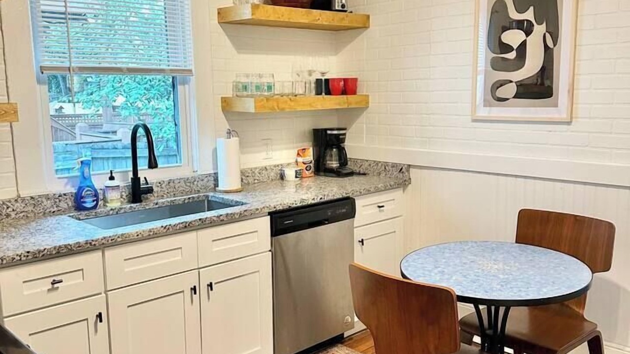 Photo of Kitchen in Virginia Highland