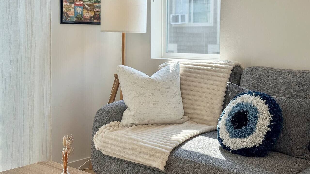 Photo of Livingroom in Olympic Hills