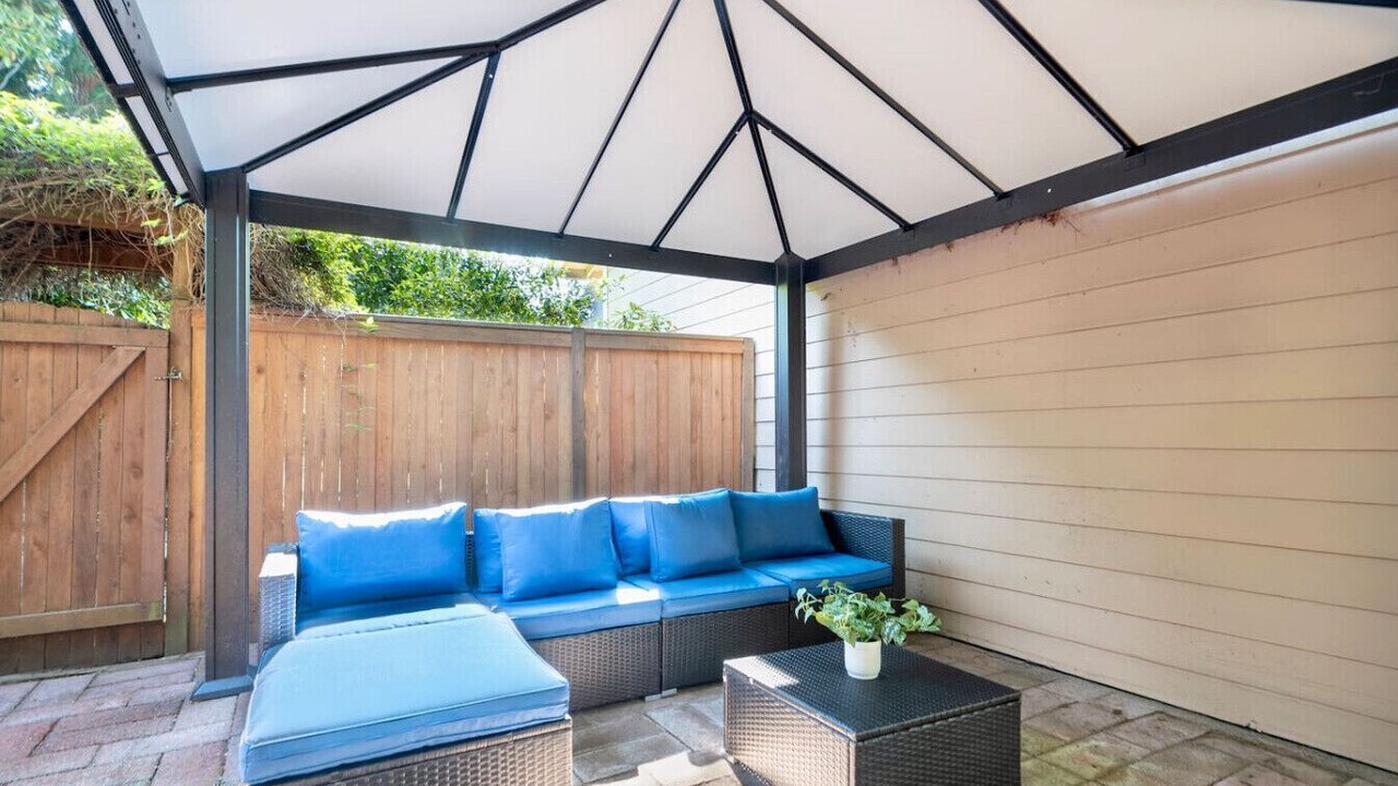 Photo of Patio Balcony in Mountlake Terrace