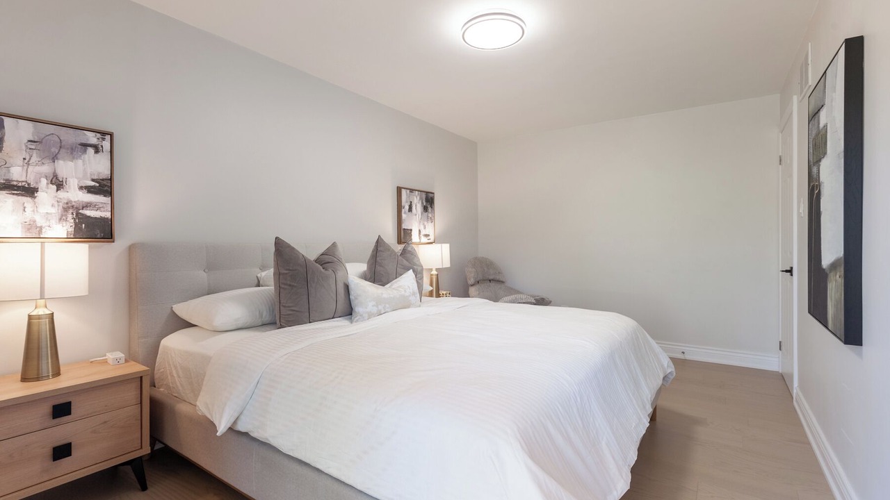 Photo of Bedroom in Richmond Hill