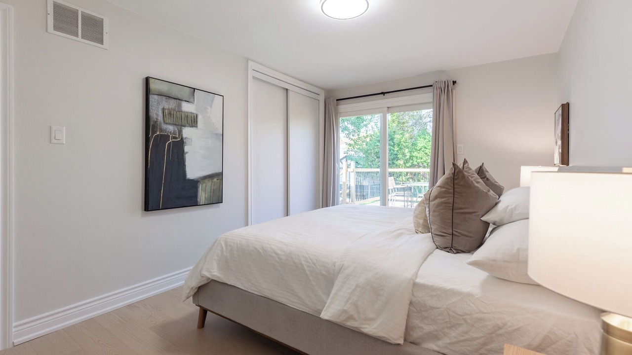 Photo of Bedroom in Richmond Hill