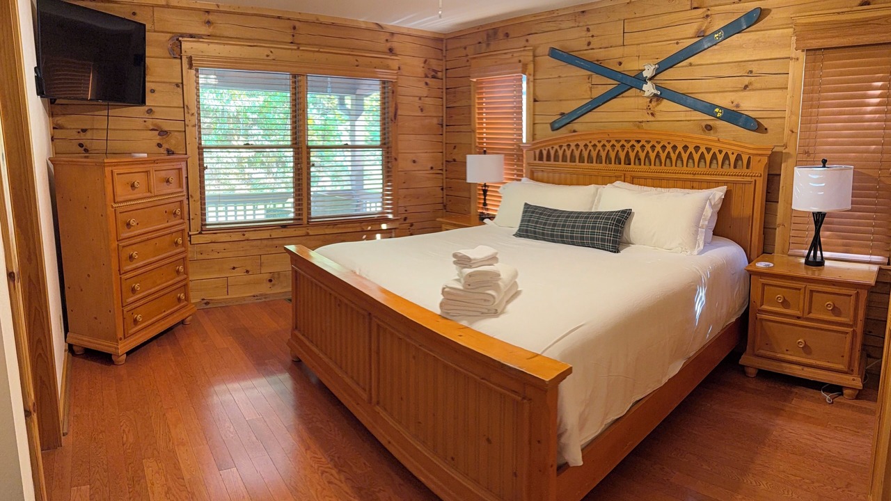 Photo of Bedroom in Wolf Laurel