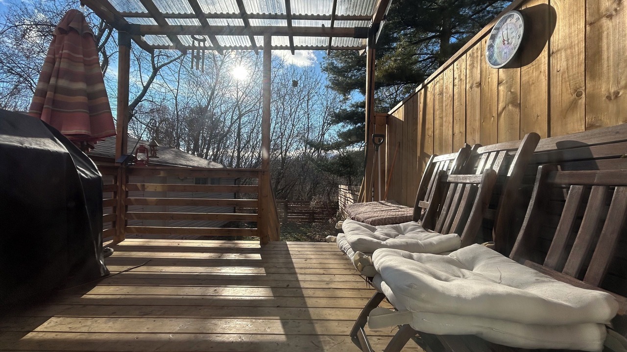 Photo of Patio Balcony in Lambton