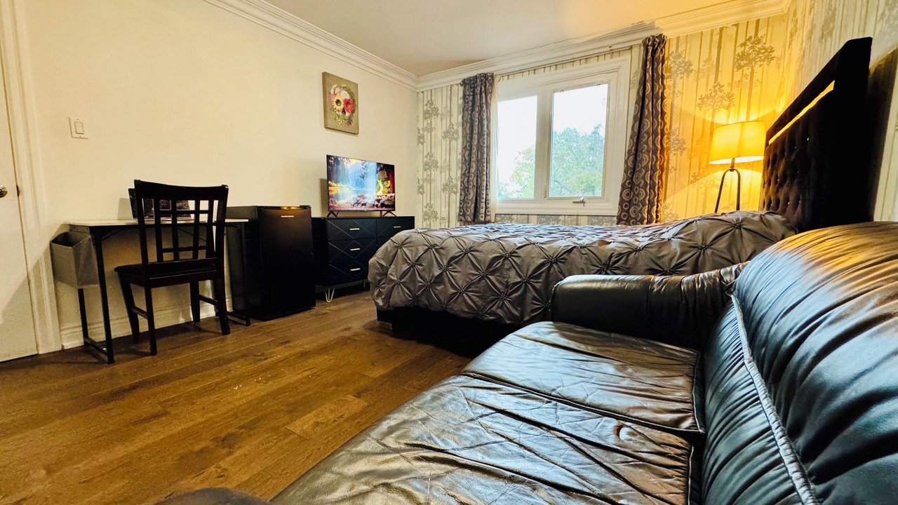 Photo of Bedroom in Newtonbrook