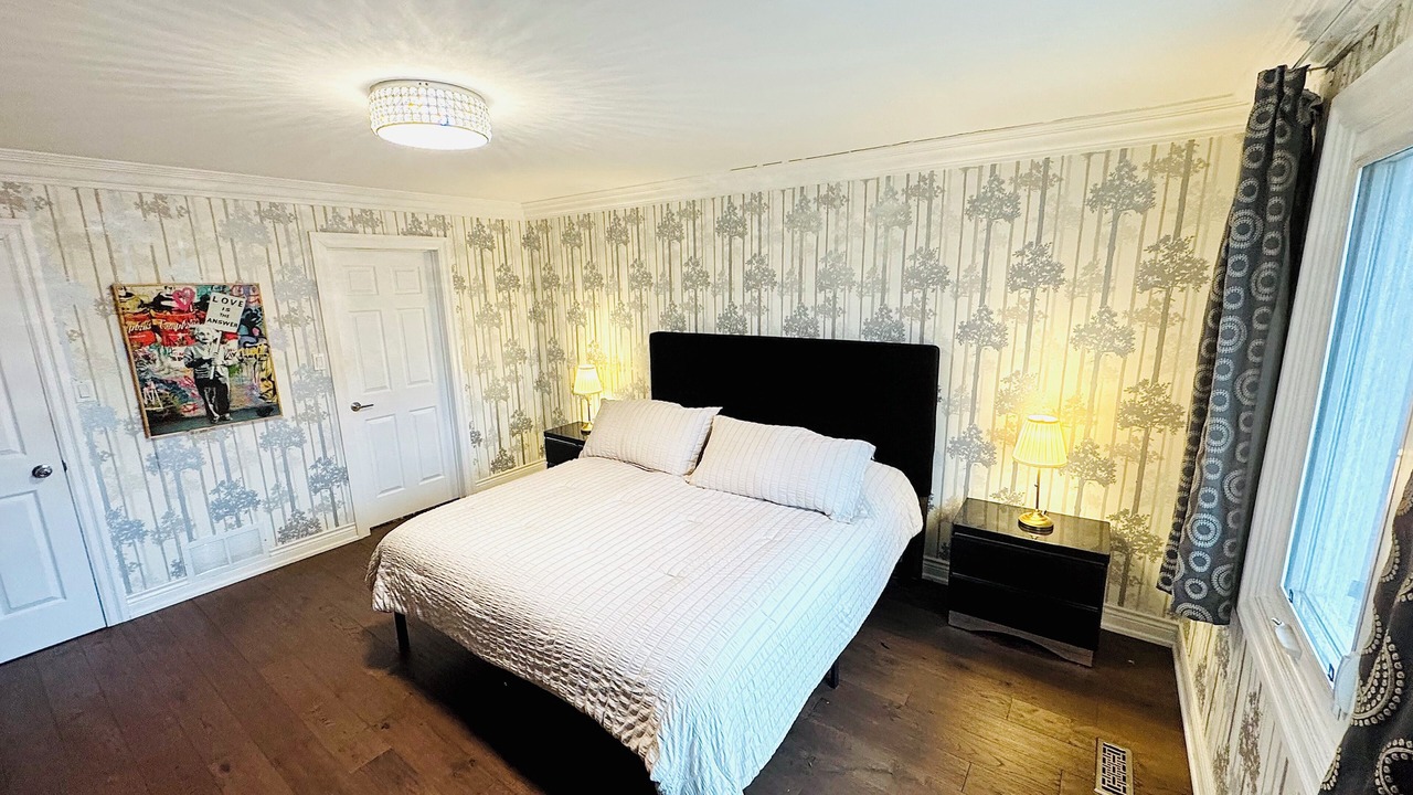 Photo of Bedroom in Newtonbrook