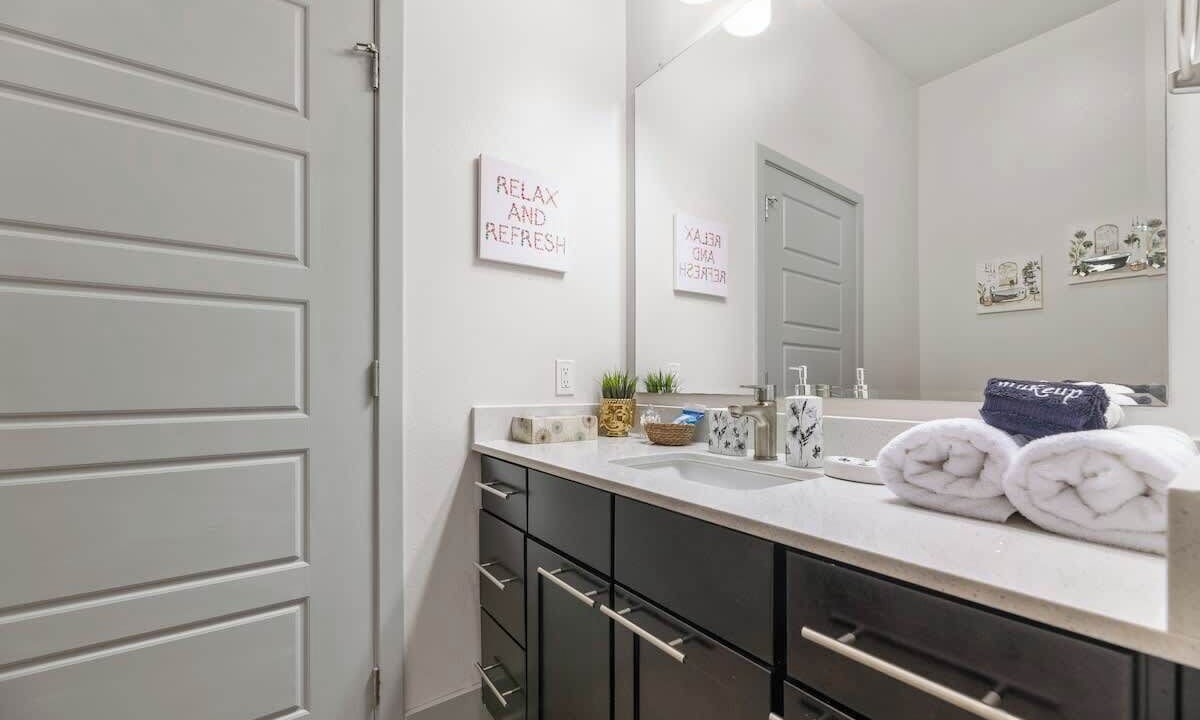 Photo of Bathroom in Oak Cliff