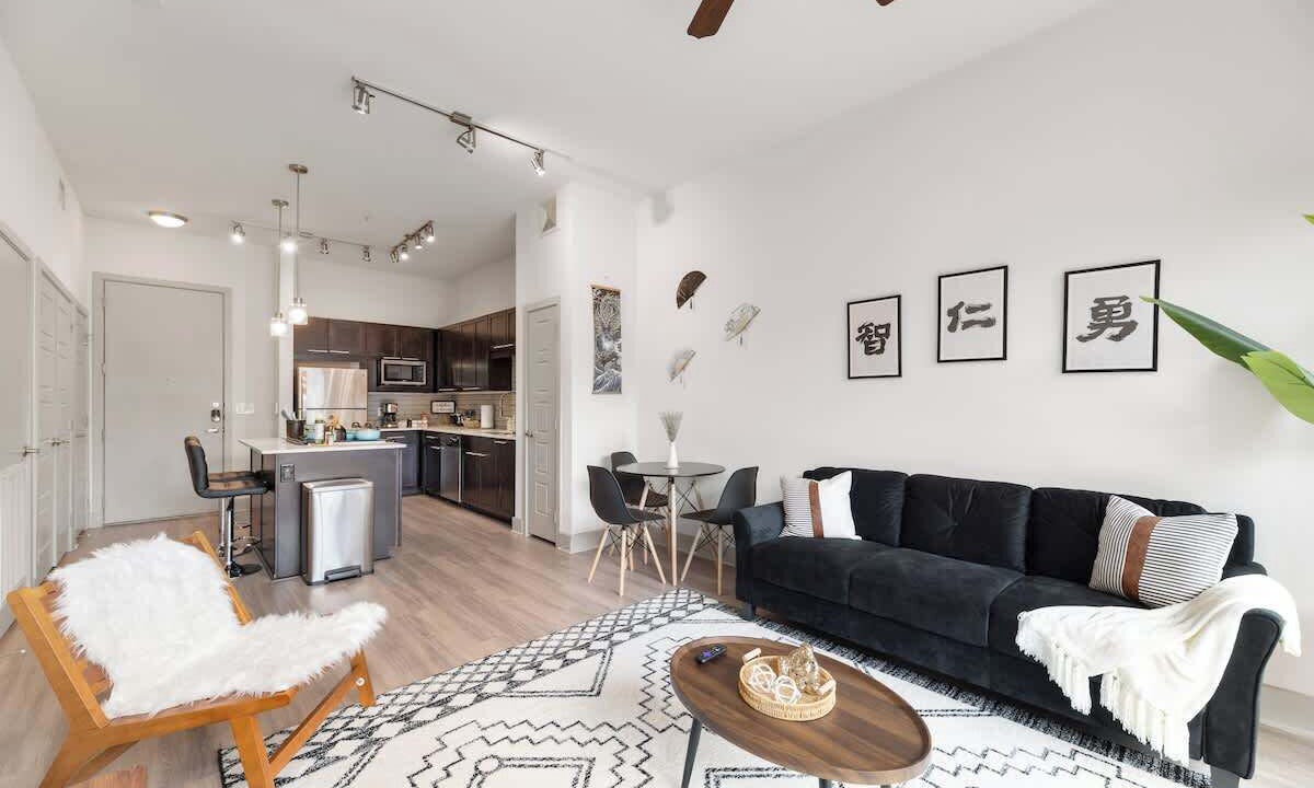 Photo of Livingroom in Oak Cliff