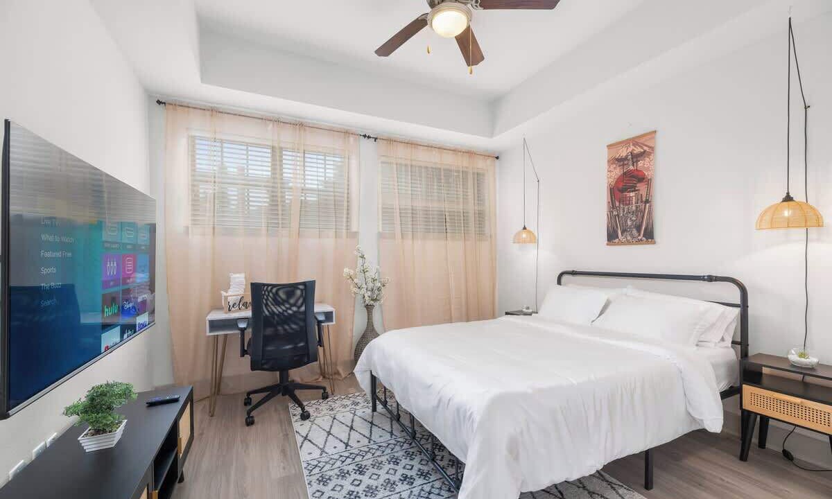 Photo of Bedroom in Oak Cliff