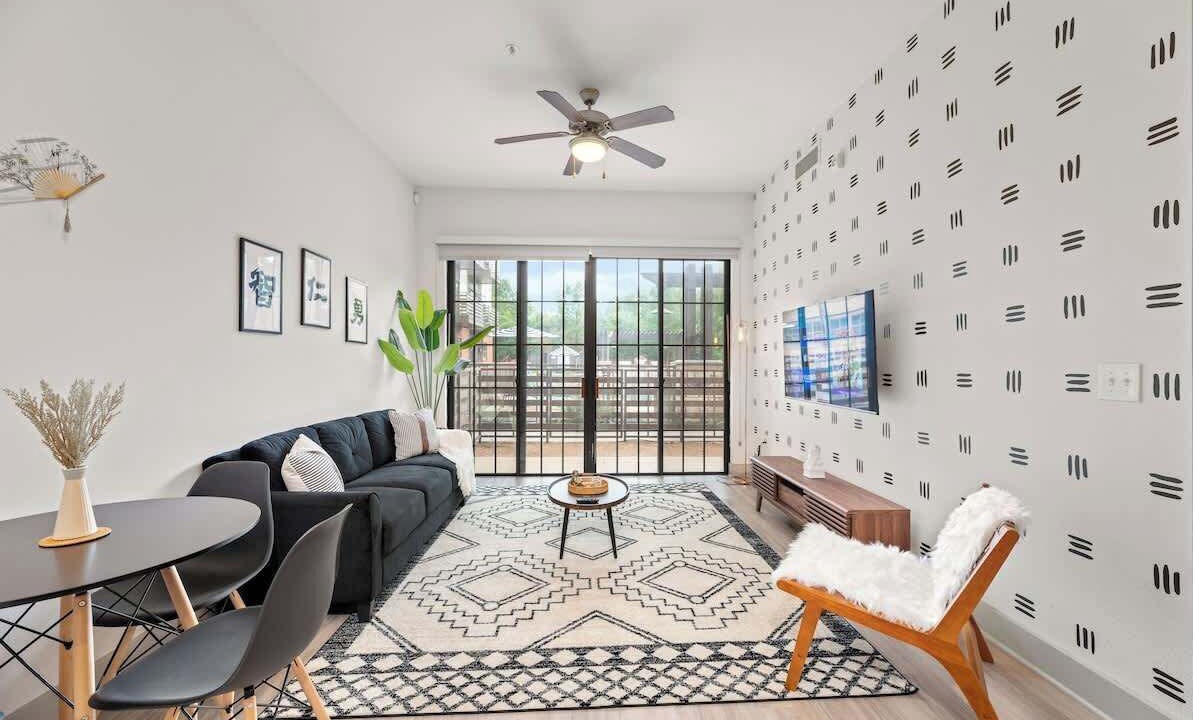 Photo of Livingroom in Oak Cliff