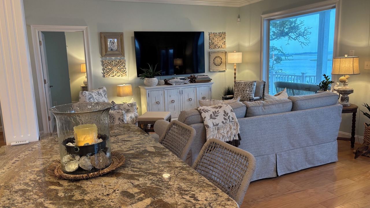 Photo of Livingroom in Swansboro