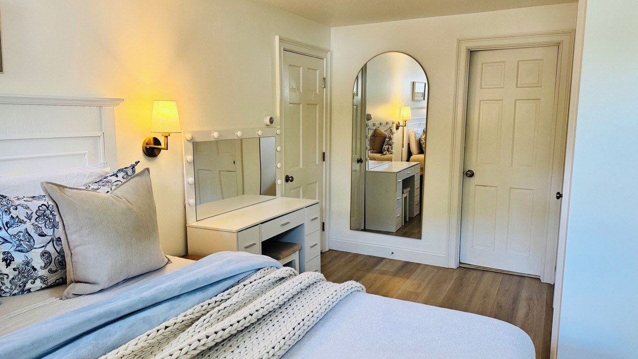 Photo of Bedroom in Osterville