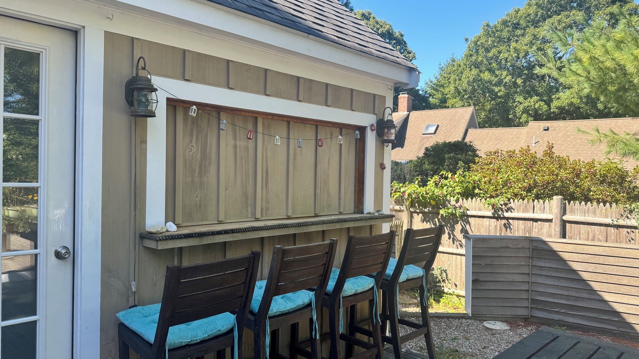 Photo of Patio Balcony in Osterville