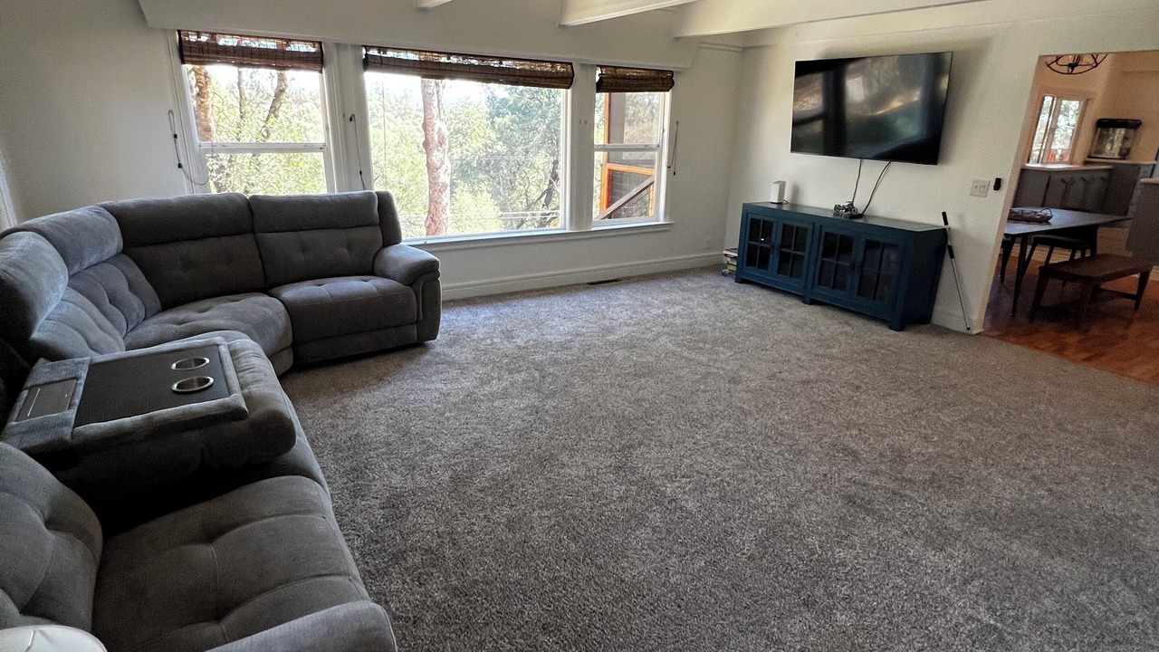 Photo of Livingroom in Placerville
