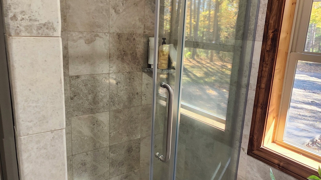Photo of Bathroom in Mercer