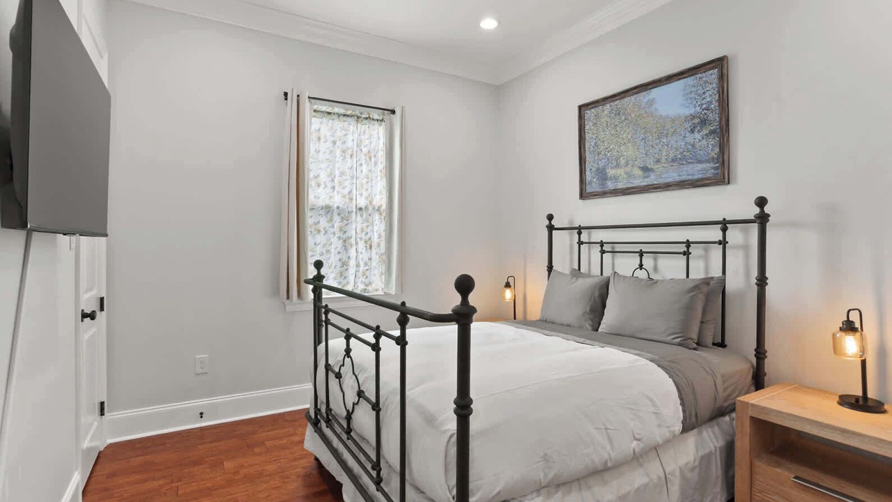 Photo of Bedroom in Seventh Ward