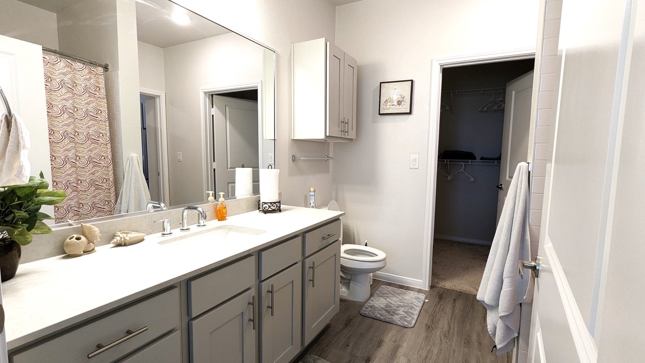 Photo of Bathroom in Cross Roads
