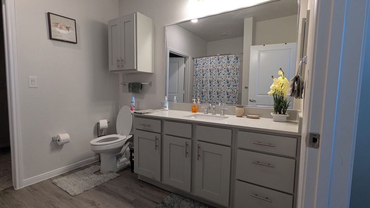 Photo of Bathroom in Cross Roads