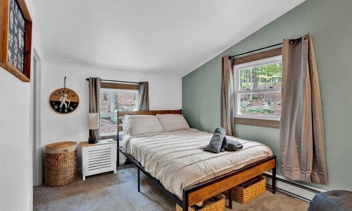 Photo of Bedroom in Gouldsboro