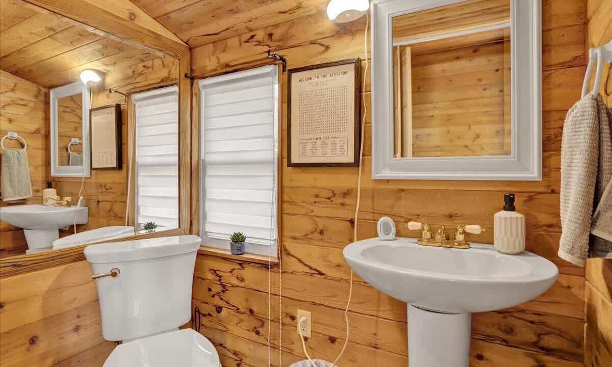 Photo of Bathroom in Gouldsboro