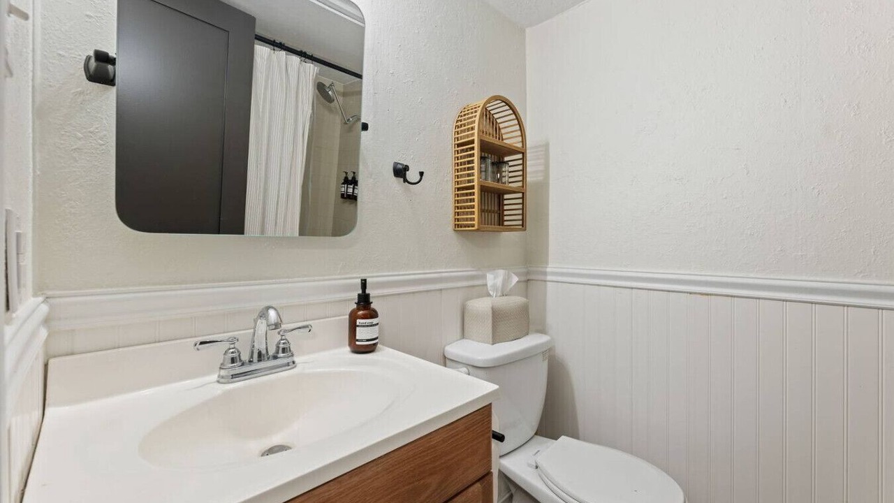 Photo of Bathroom in Walden on Lake Conroe