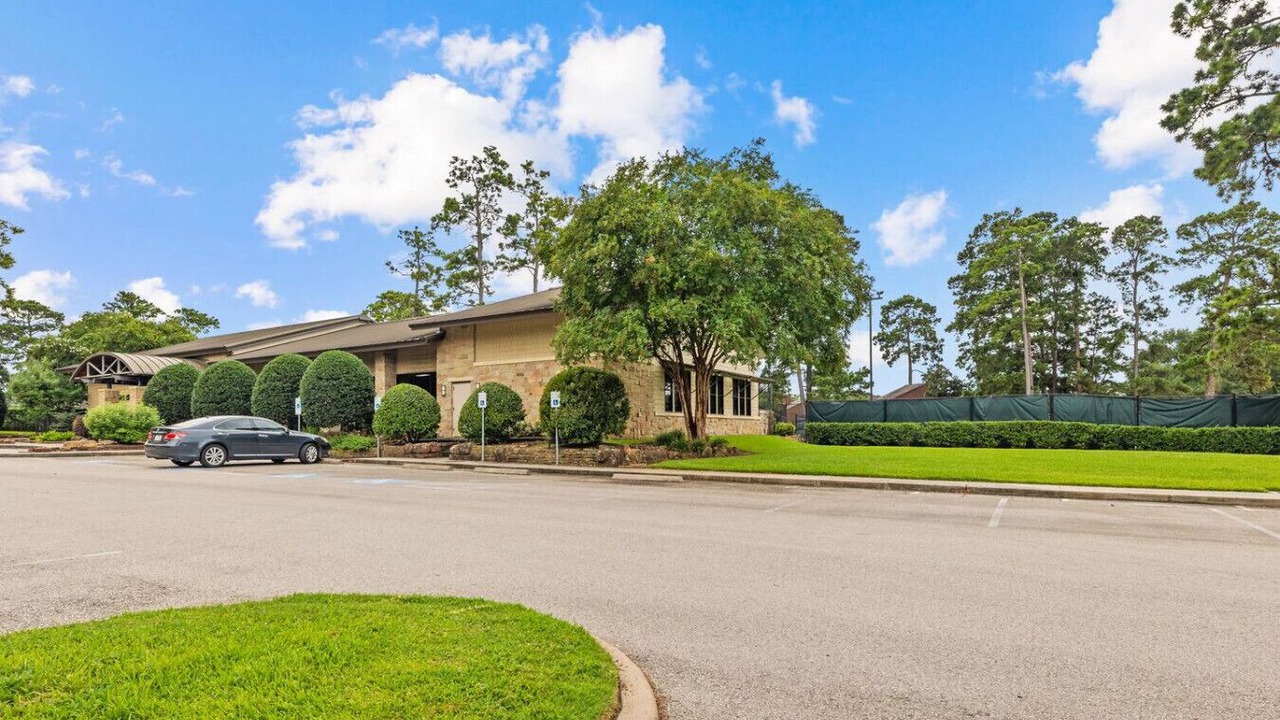 Photo of Outdoor in Walden on Lake Conroe