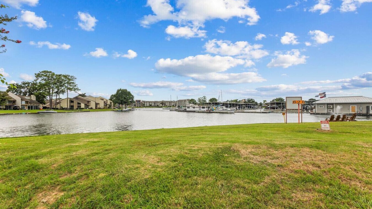 Photo of Others in Walden on Lake Conroe