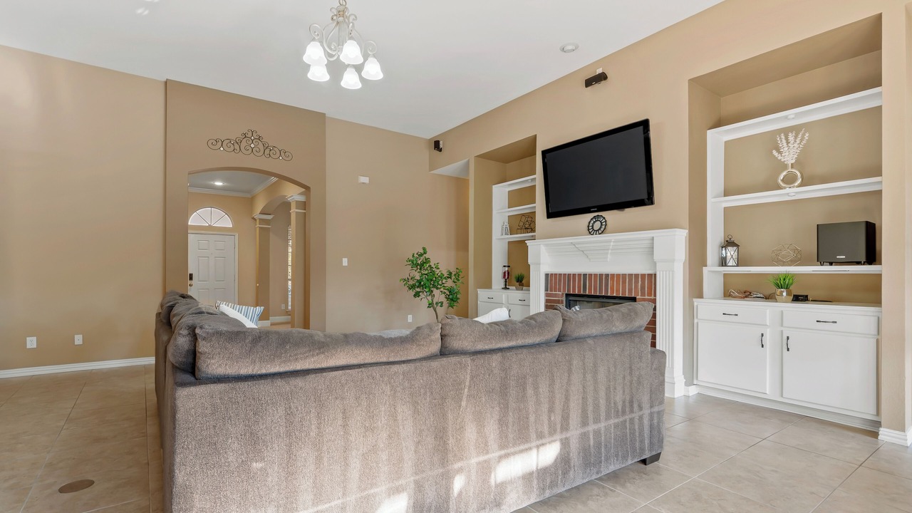 Photo of Livingroom in Allen