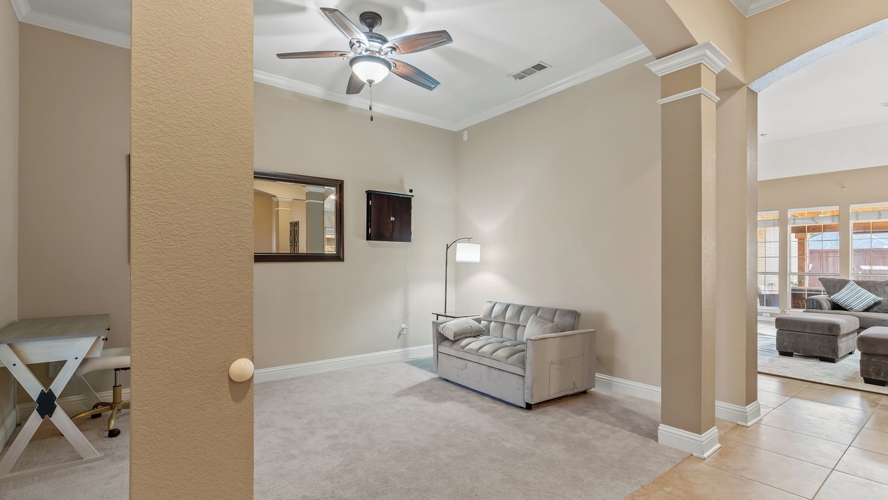 Photo of Livingroom in Allen