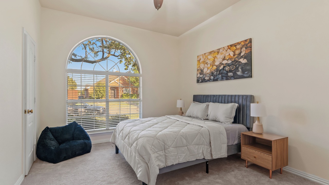 Photo of Bedroom in Allen