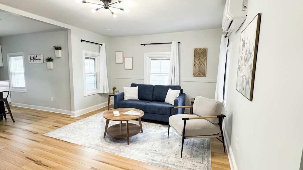 Photo of Livingroom in Federal Hill