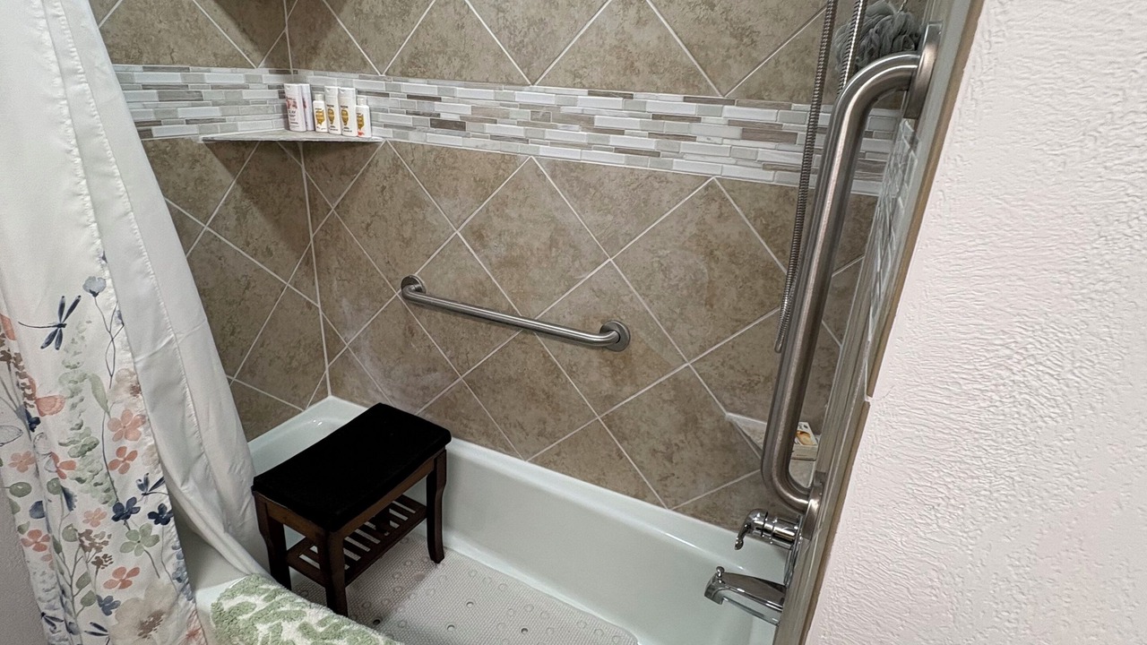 Photo of Bathroom in Enid