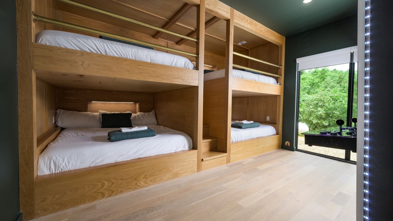 Photo of Bedroom in Broken Bow