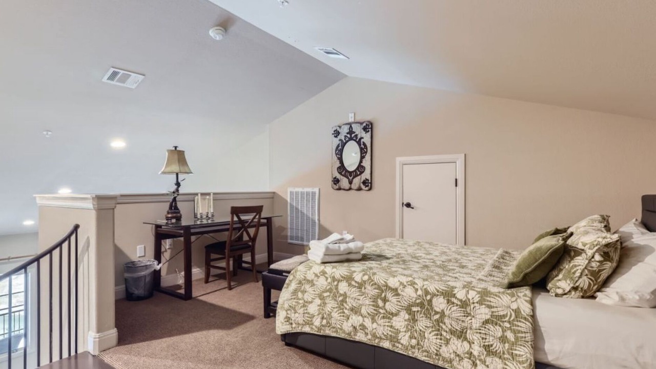 Photo of Bedroom in Lakeway