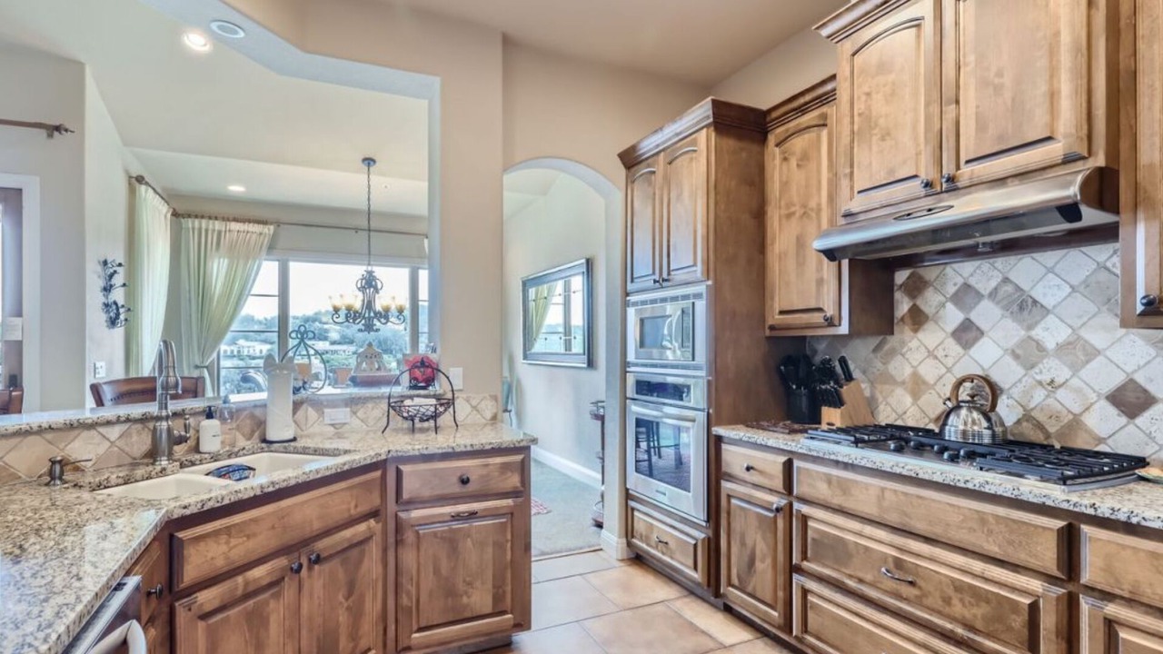 Photo of Kitchen in Lakeway