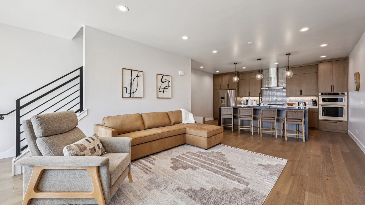 Photo of Livingroom in Hideout