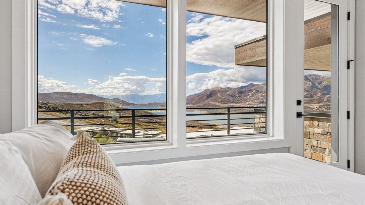 Photo of Bedroom in Hideout
