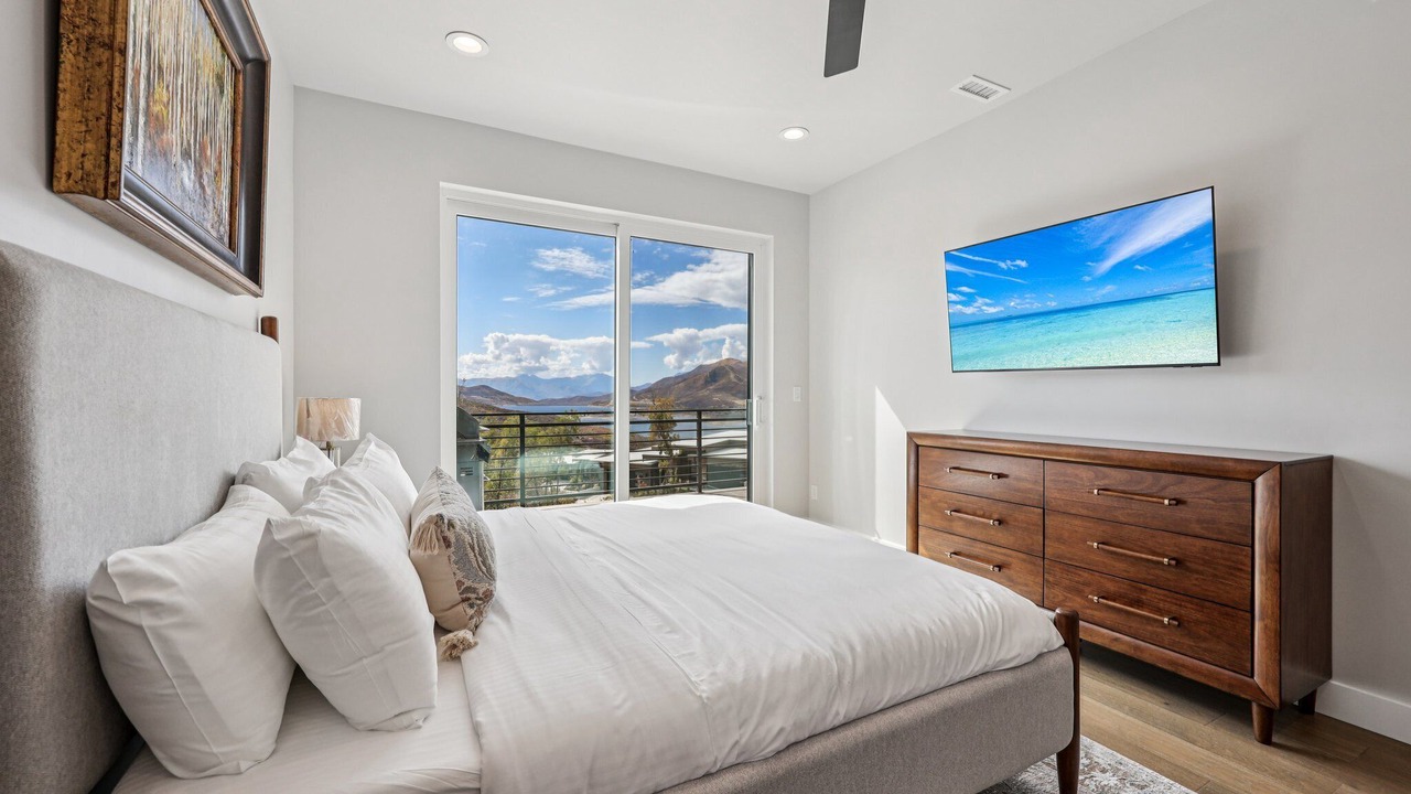 Photo of Bedroom in Hideout