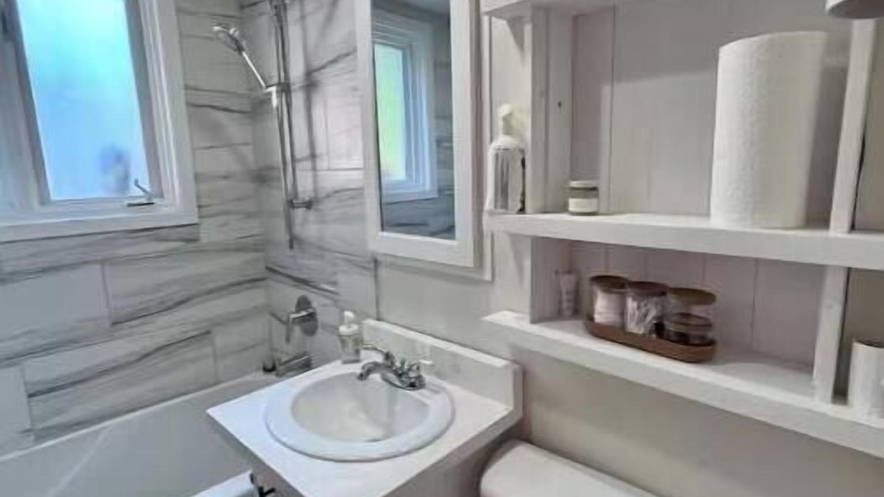 Photo of Bathroom in Sherbrooke