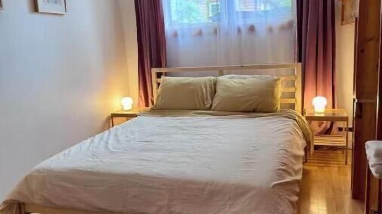 Photo of Bedroom in Sherbrooke