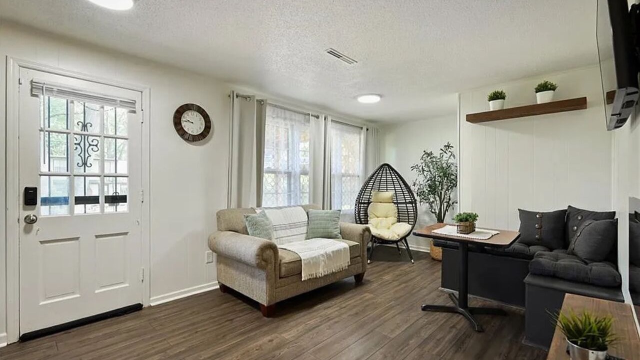 Photo of Livingroom in South Kansas City