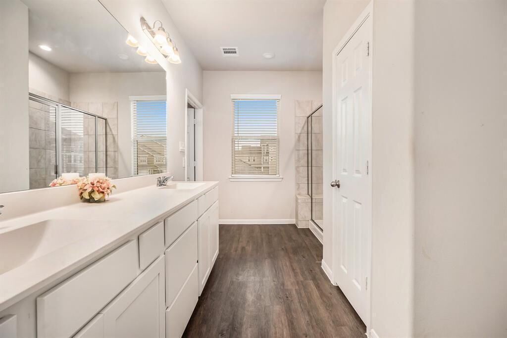 Photo of Bathroom in Pasadena