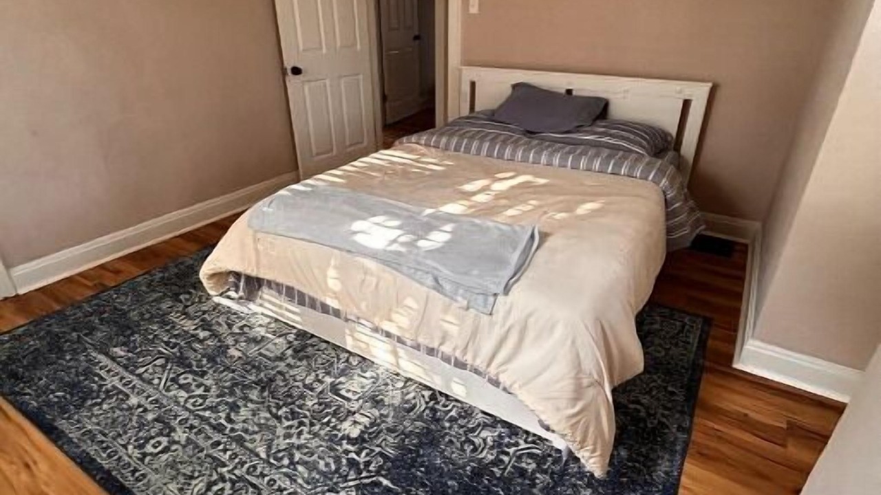 Photo of Bedroom in St. Louis
