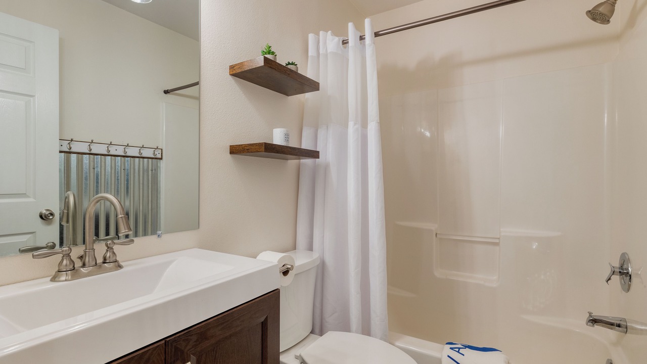 Photo of Bathroom in Clinton