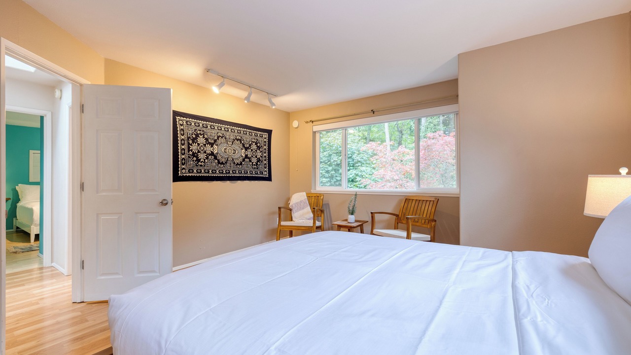 Photo of Others in Clinton