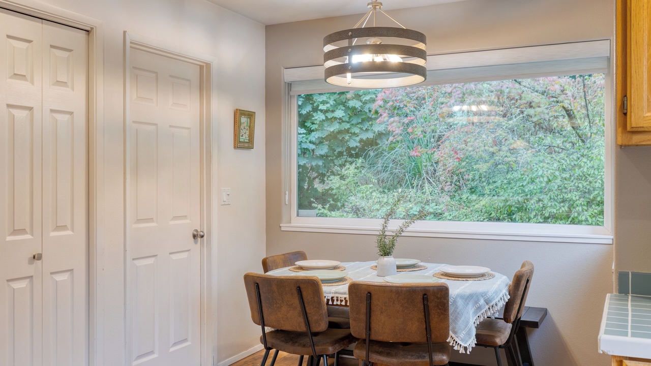 Photo of Others in Clinton