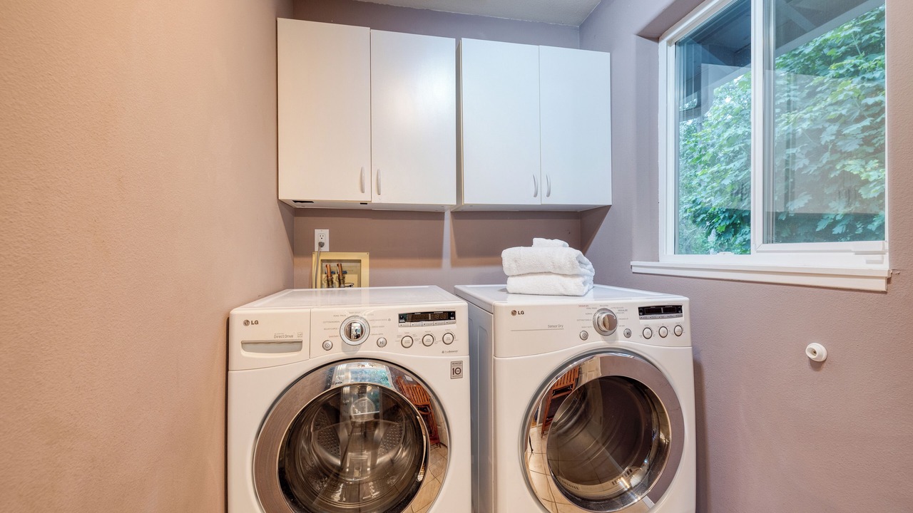 Photo of Others in Clinton