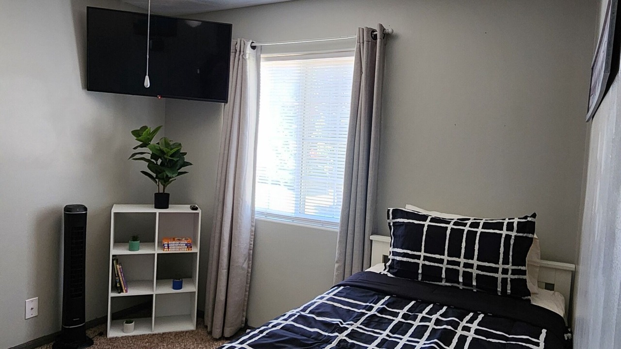 Photo of Bedroom in Millard